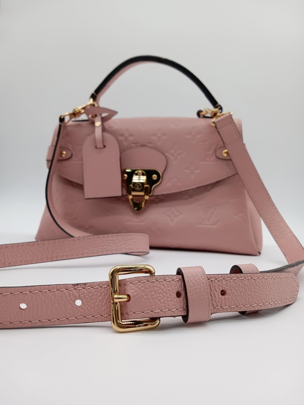 Lv George - Picture 10 of 10